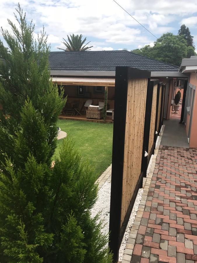 Comfort Guest House Pretoria Exterior photo